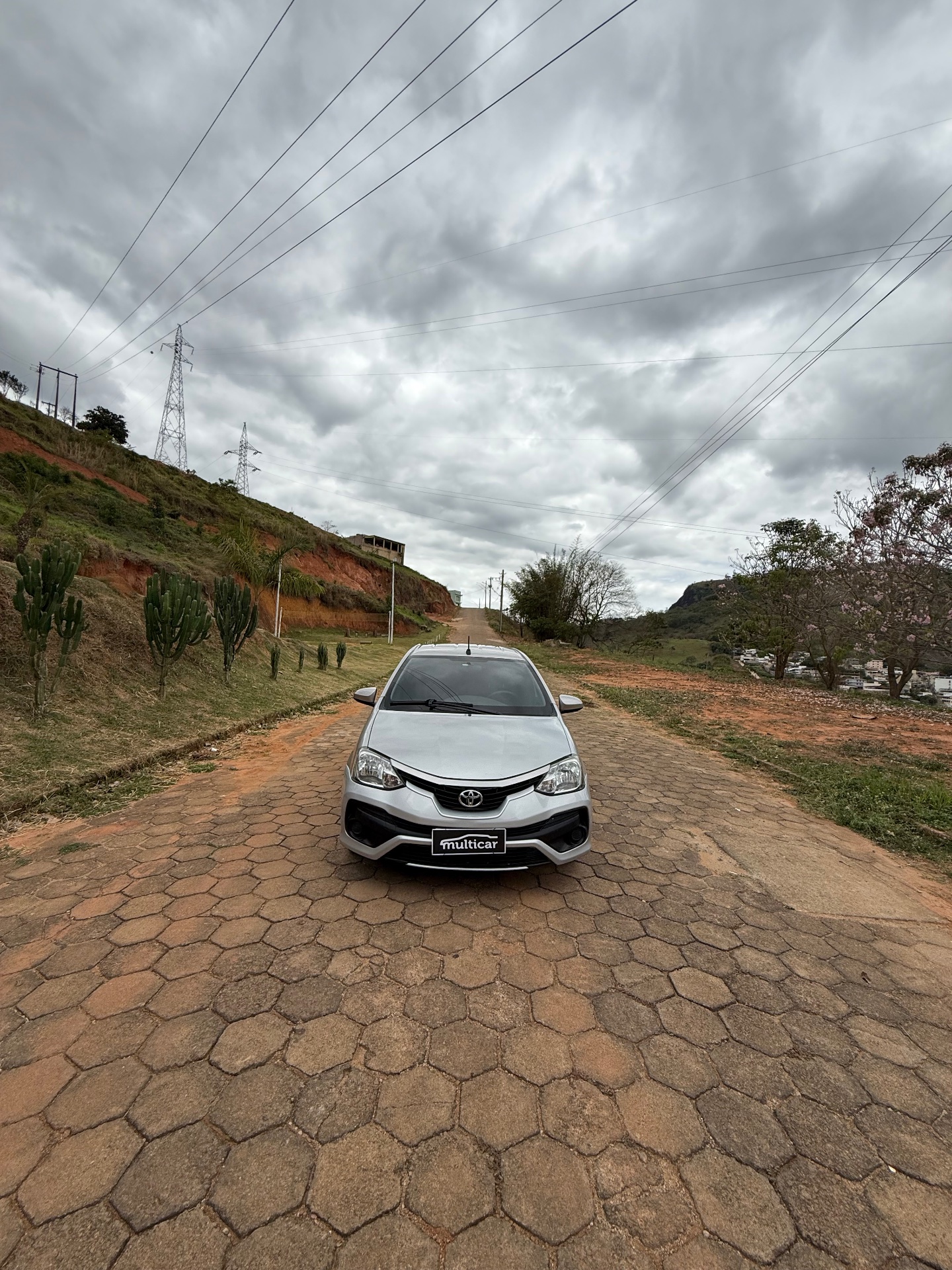 TOYOTA ETIOS SEDAN XS 2018 - Foto 4