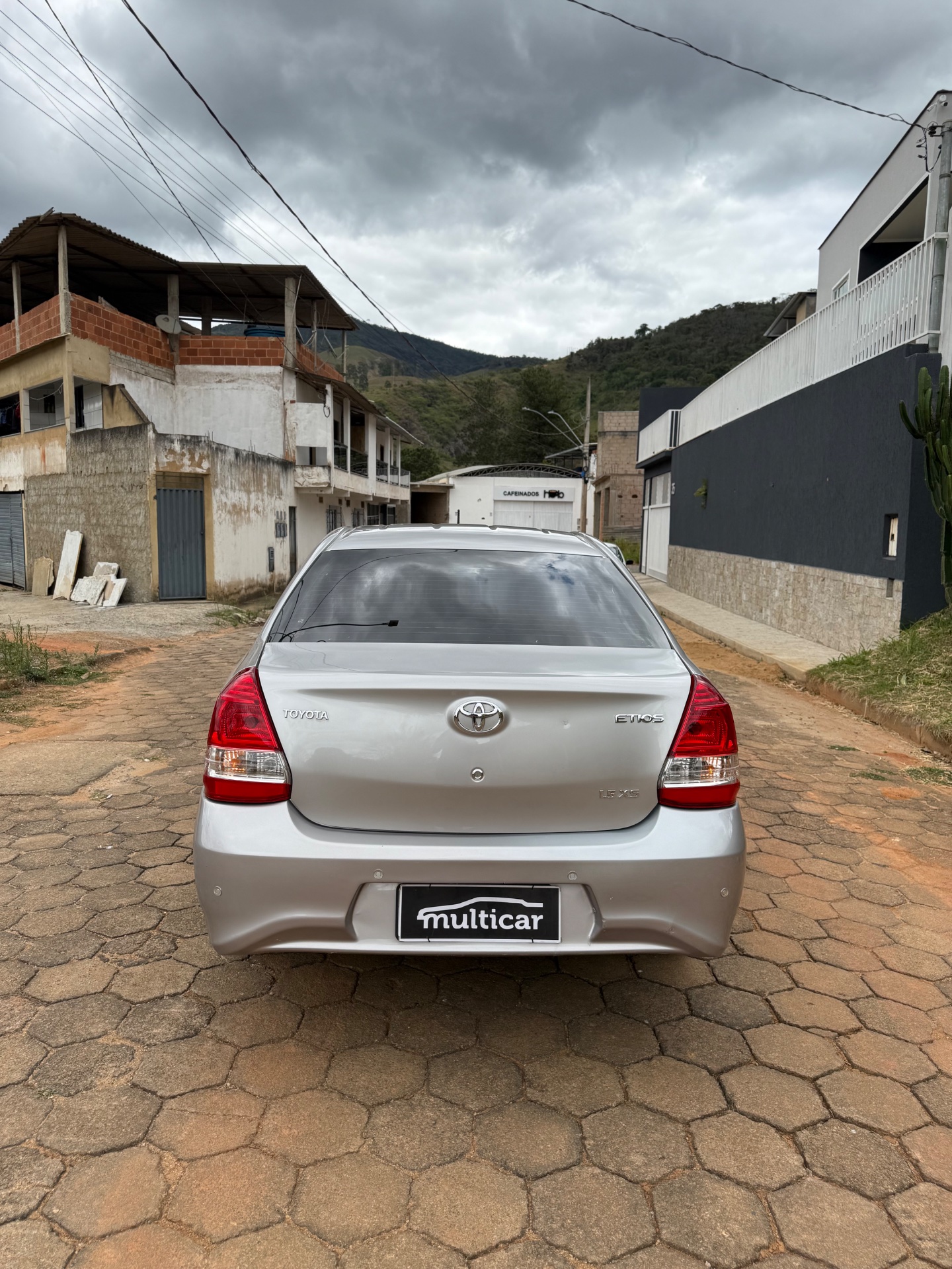 TOYOTA ETIOS SEDAN XS 2018 - Foto 10