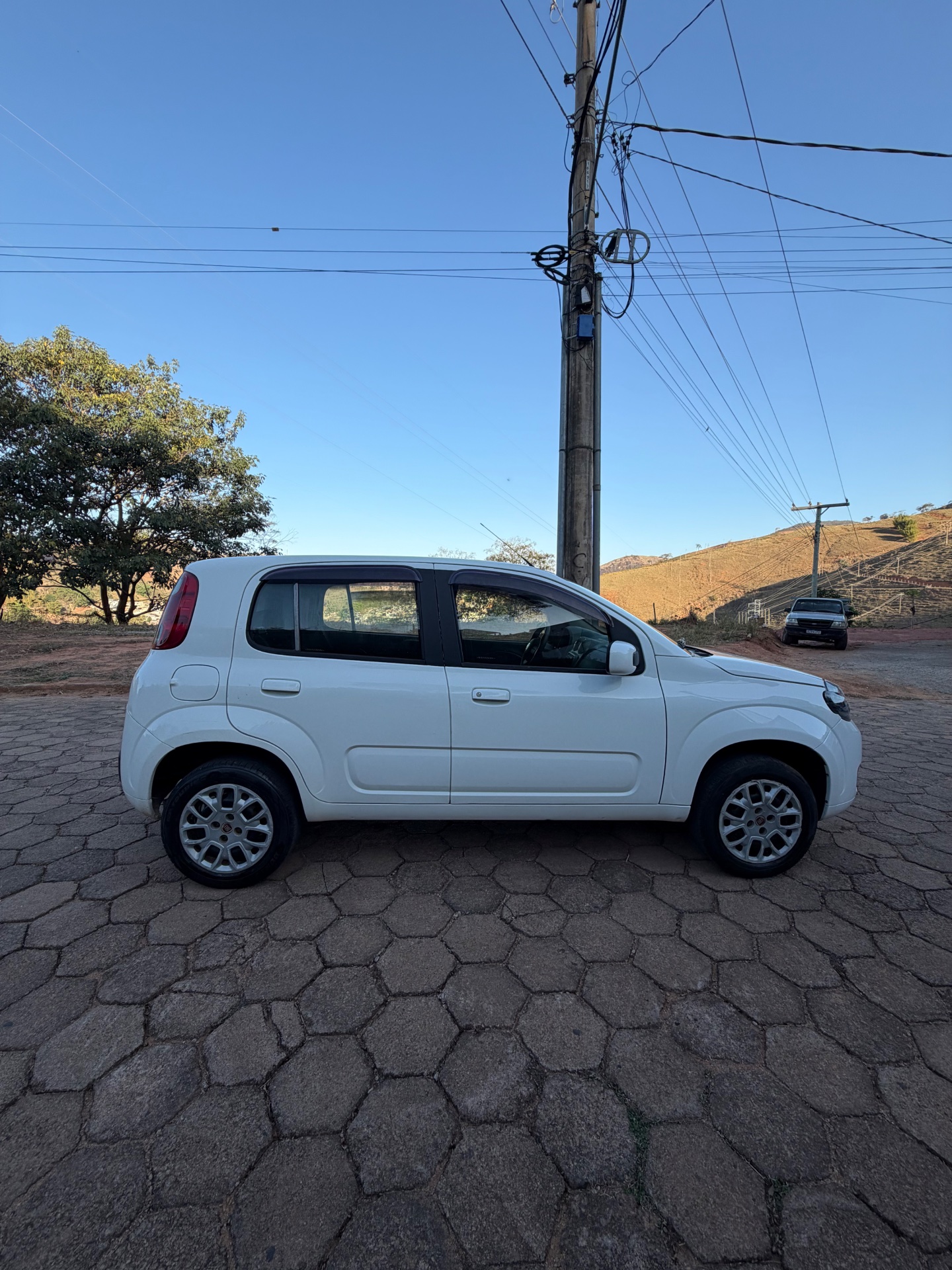 Fiat uno vivace - foto 5