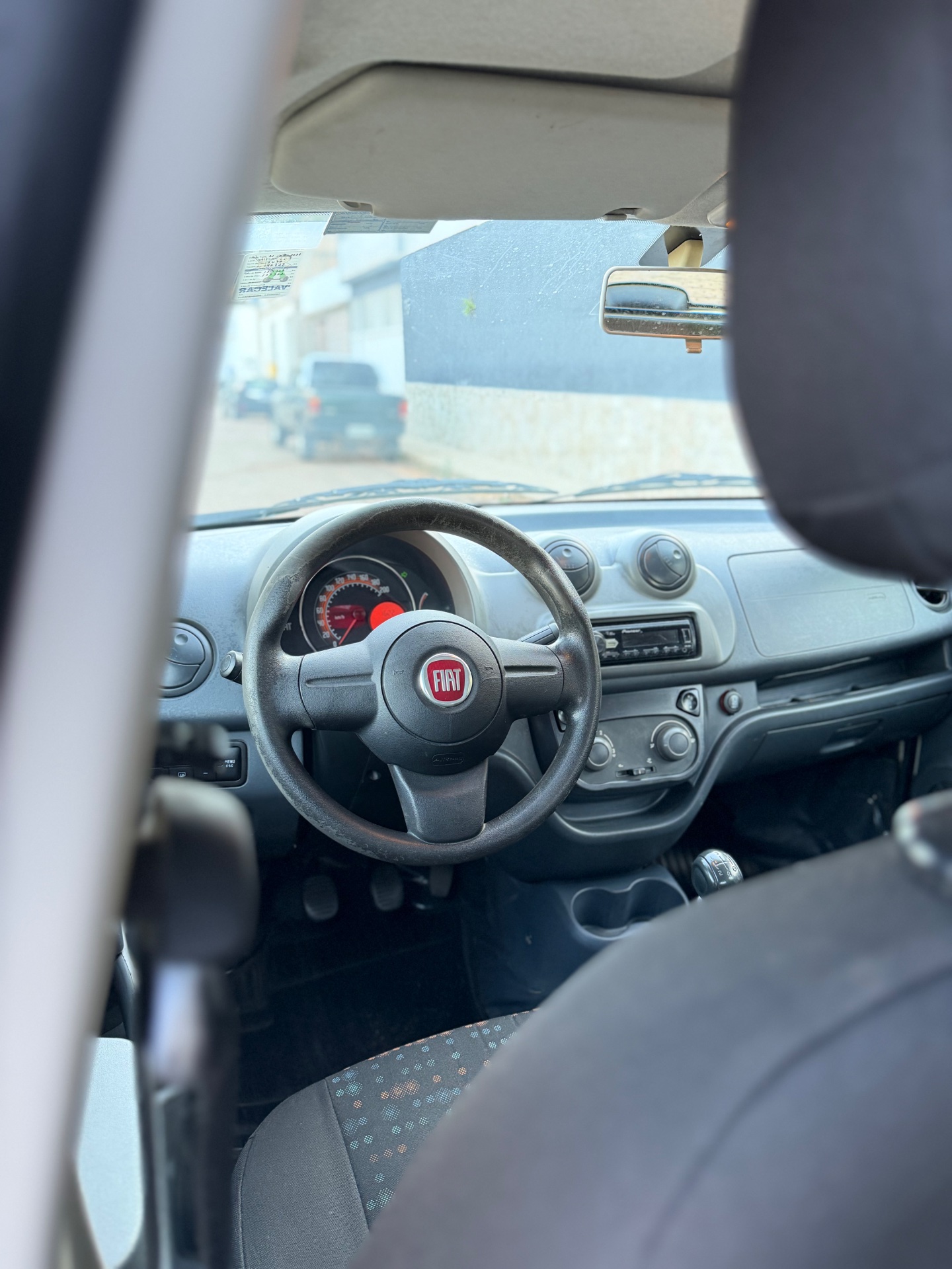 Fiat uno vivace - foto 14