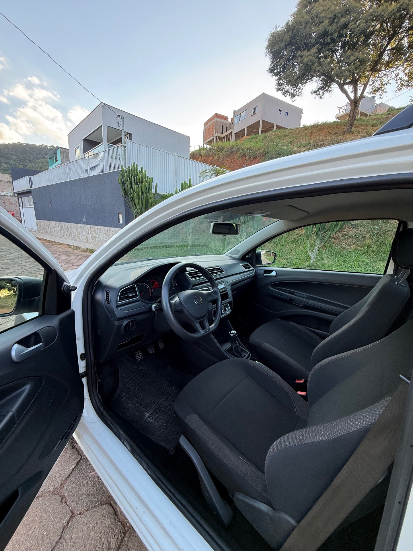 VOLKSWAGEN SAVERO ROBUST G9 2025 - Foto 13