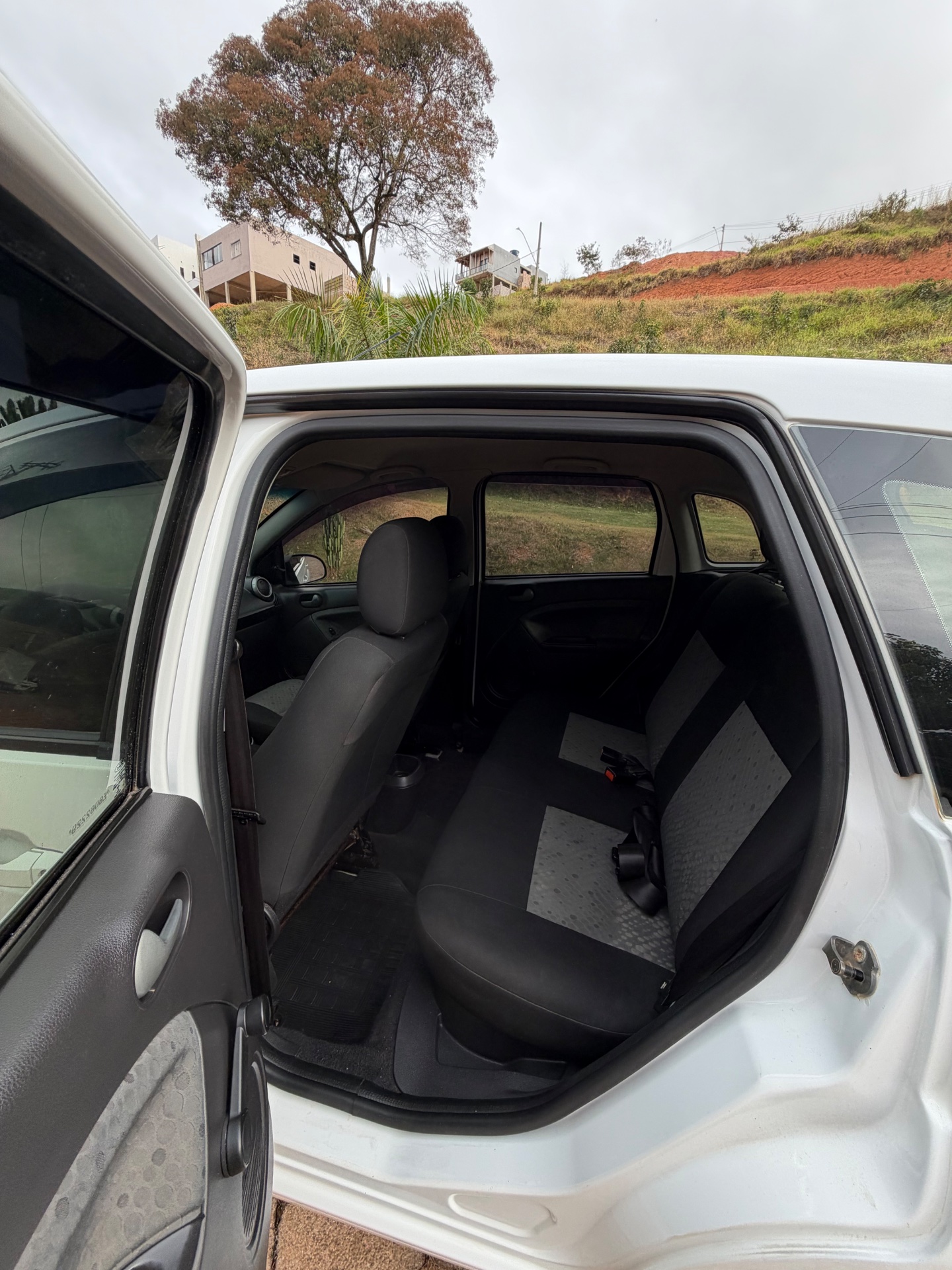 FORD FIESTA SE 2014 - Foto 15