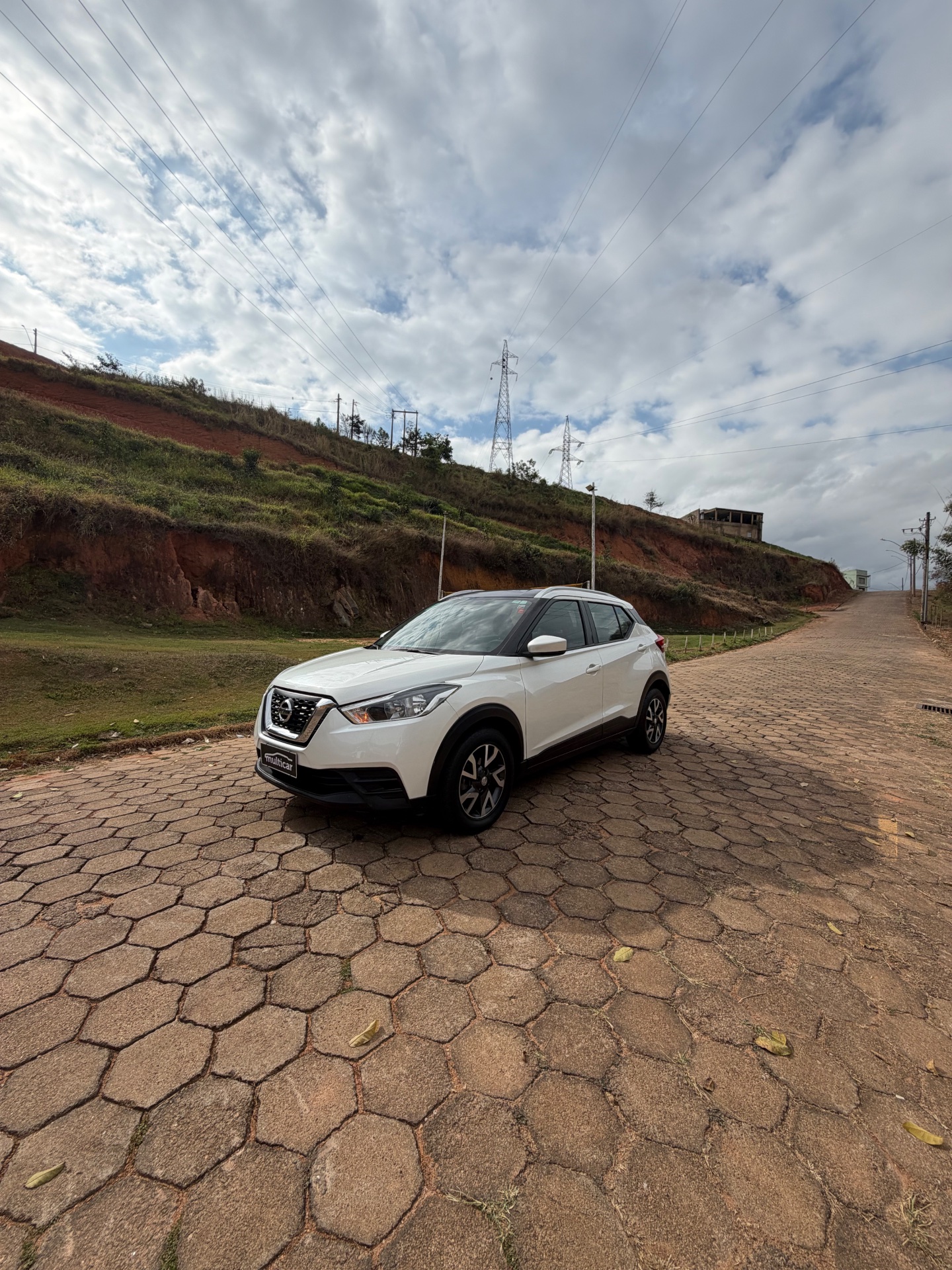 NISSAN KICKS S 2018 - Foto 1
