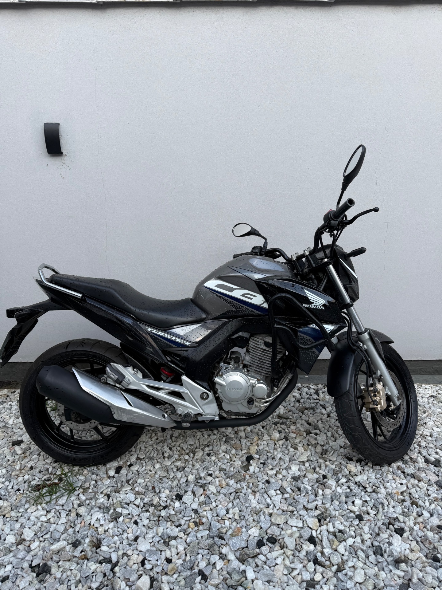 HONDA TWISTER 2020 - Foto 1