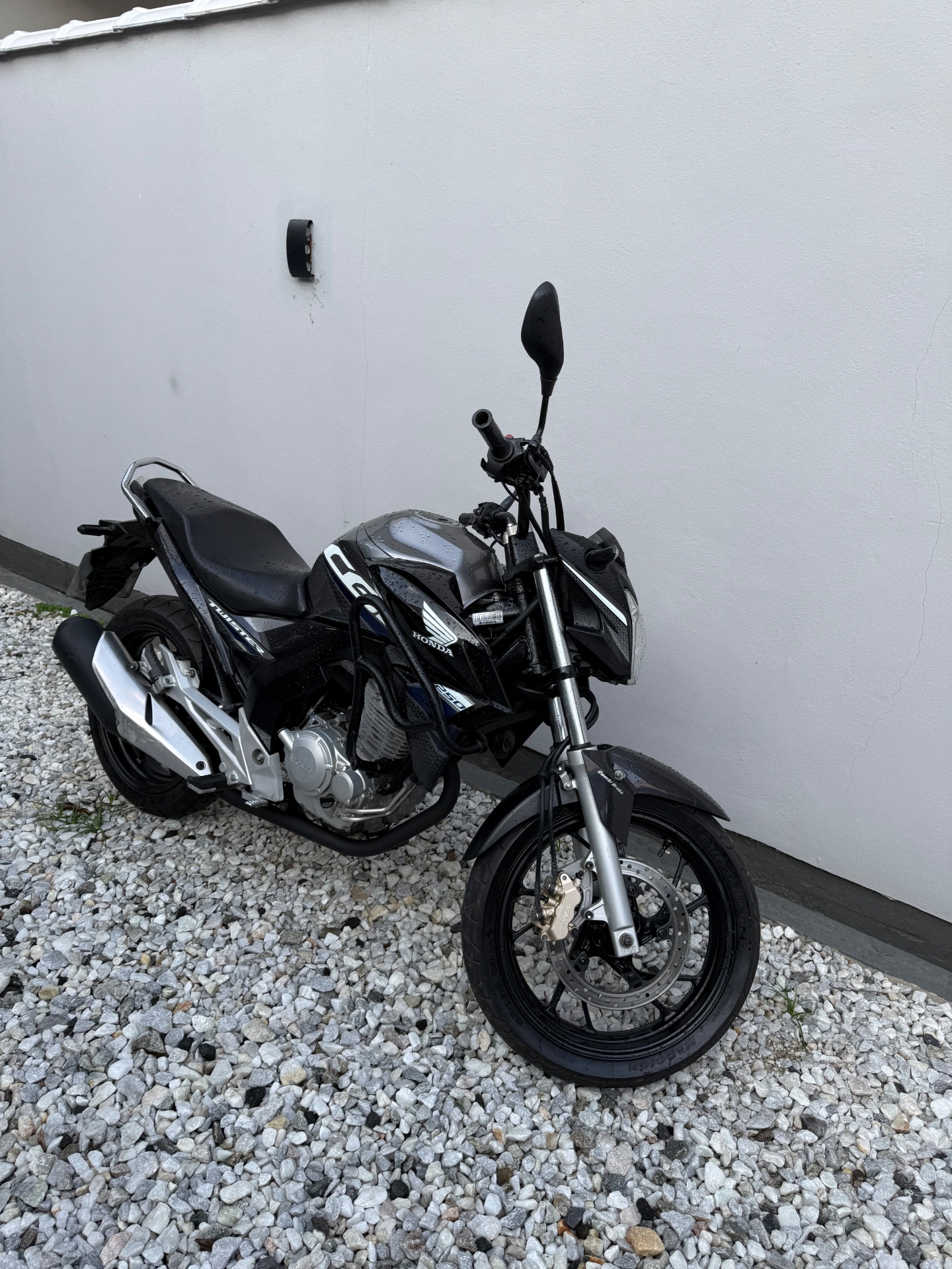 HONDA TWISTER 2020 - Foto 2