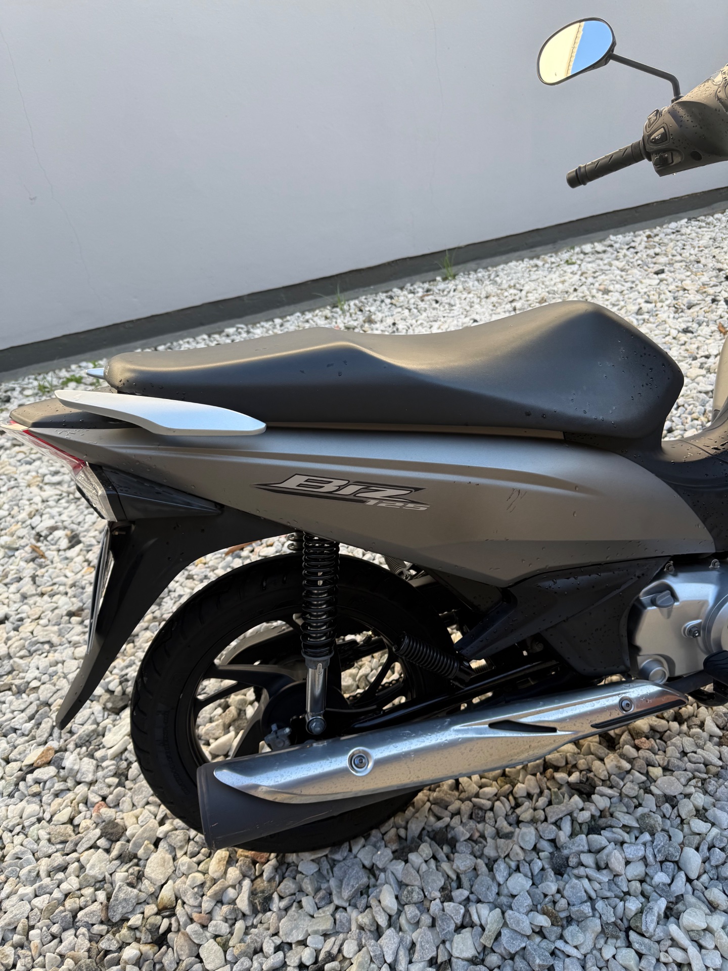 HONDA BIZ 2023 - Foto 1