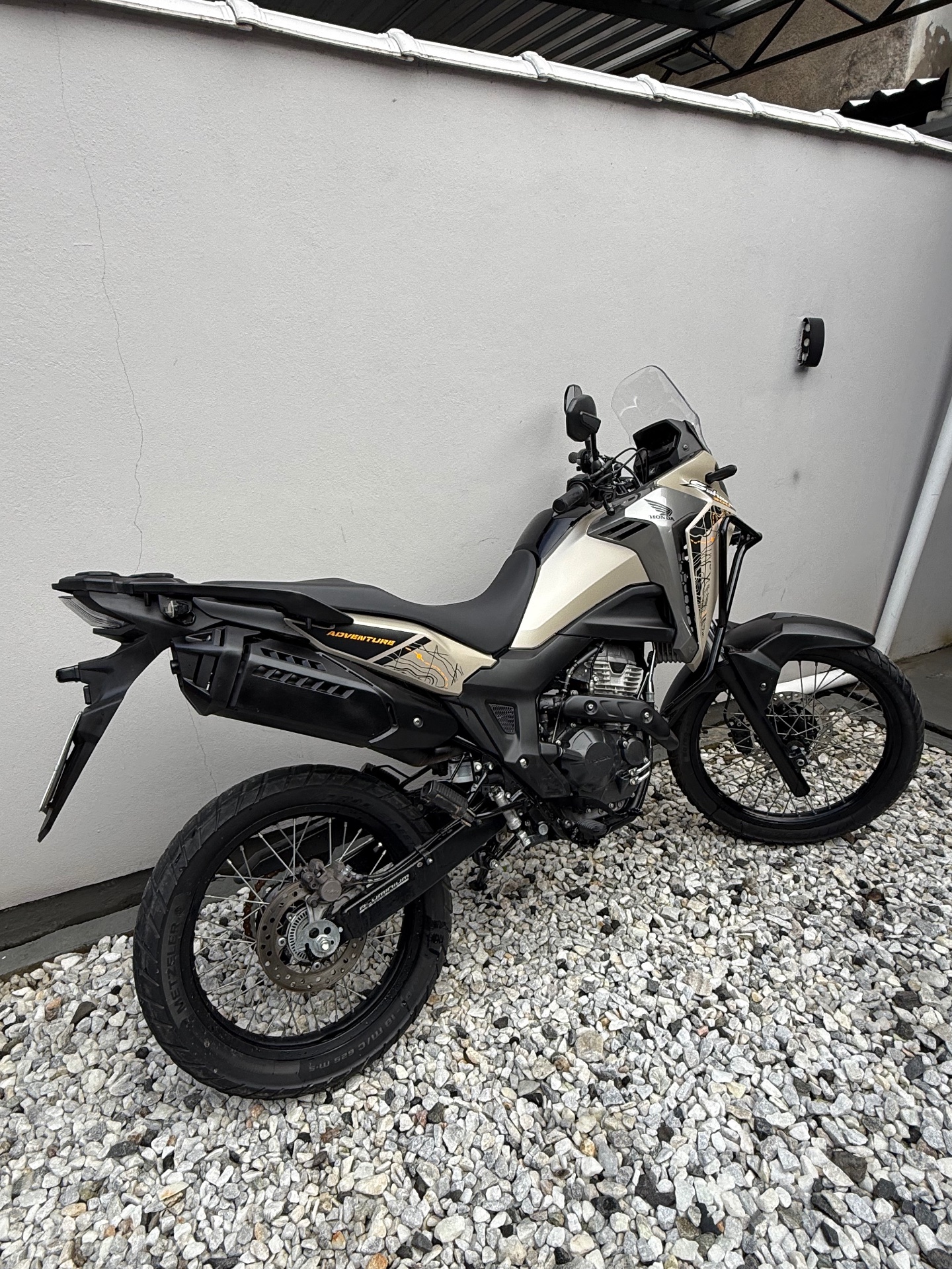 HONDA SAHARA ADV 2025 - Foto 6