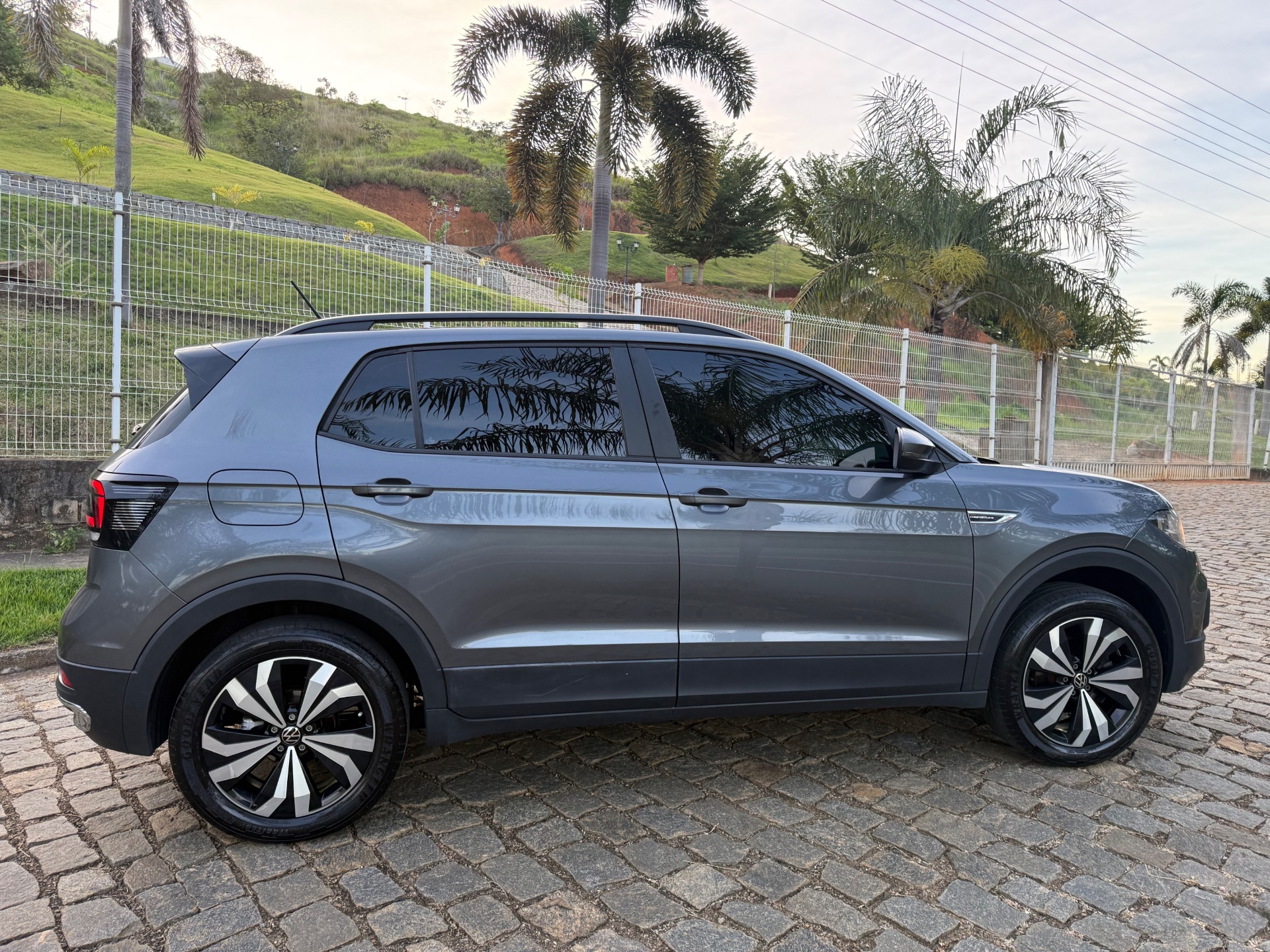 VOLKSWAGEN T CROSS 2024 - Foto 2