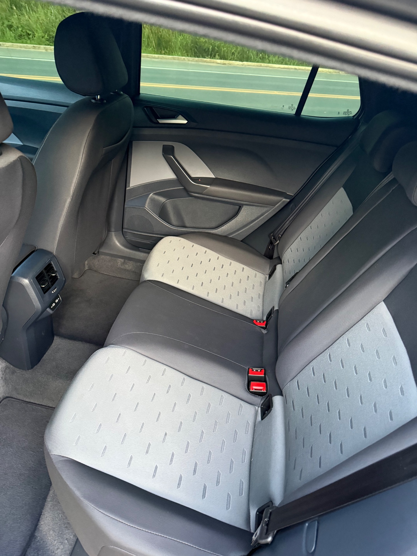 VOLKSWAGEN T CROSS 2024 - Foto 13