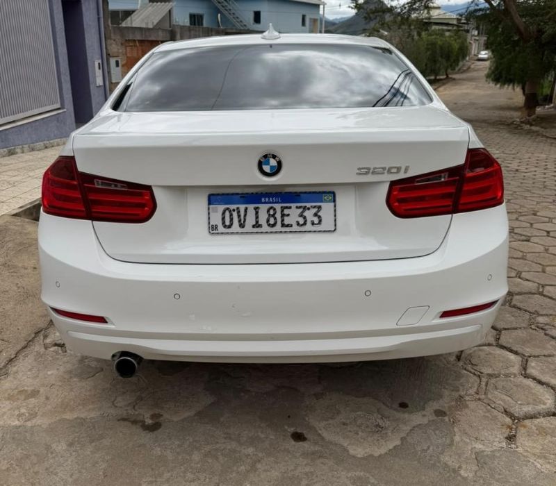 BMW 320I  2014 — foto 3